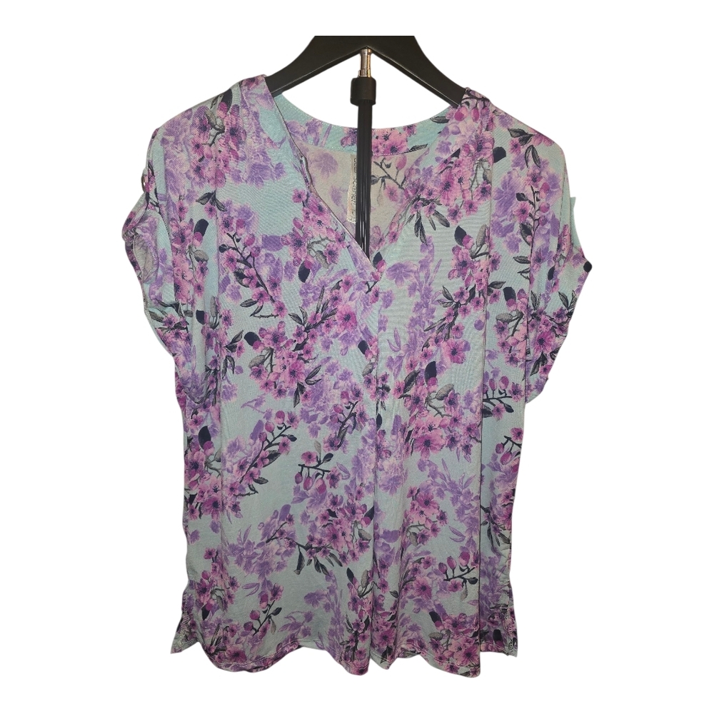 NWT DEAR SCARLETT Lavender Floral Women's Blouse